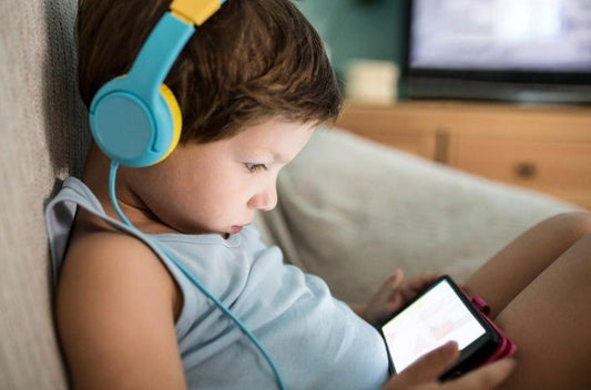 📱 Chega de Telinha! 7 Estratégias Práticas para Reduzir o Tempo de Tela das Crianças - Brincar&Crescer